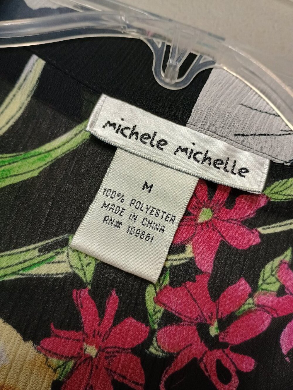 Michele Michelle Black Floral Midi Skirt Set Size Med/Lg - Picture 16 of 16